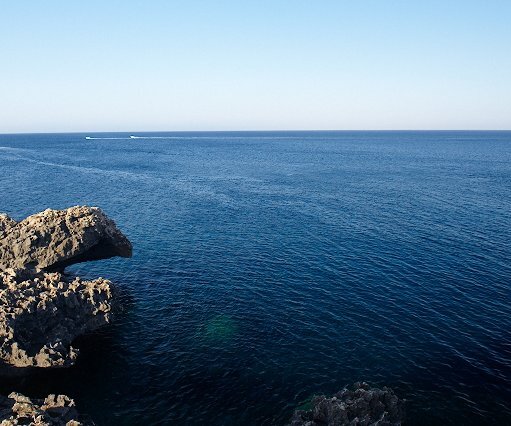 _DSC0077 View over the clear blue water at Cavo Greco.