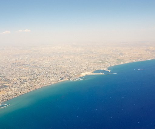 _DSC0040 The coast at Larnaca.