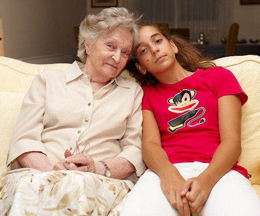 _DSC0013 Mum and Ingrid at my brother's house in Limassol.