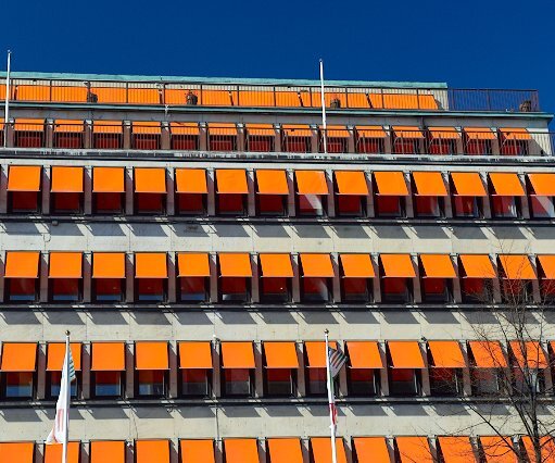 _DSC0031 Windows with orange awnings.