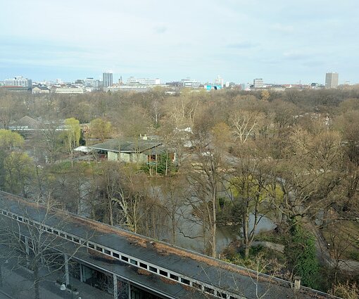 _DSC0020 View over the zoo from the hotel room.