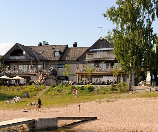 _DSC0061 At Grisslinge havsbad.