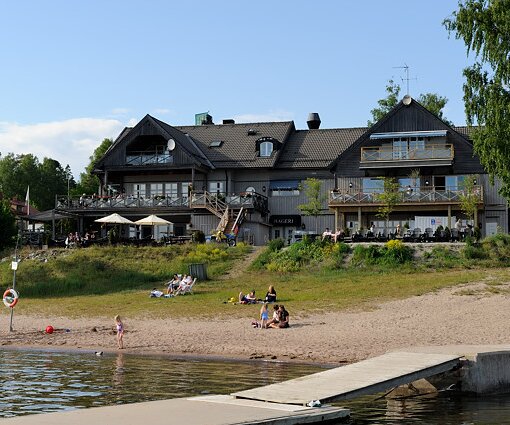 _DSC0071 At Grisslinge havsbad.