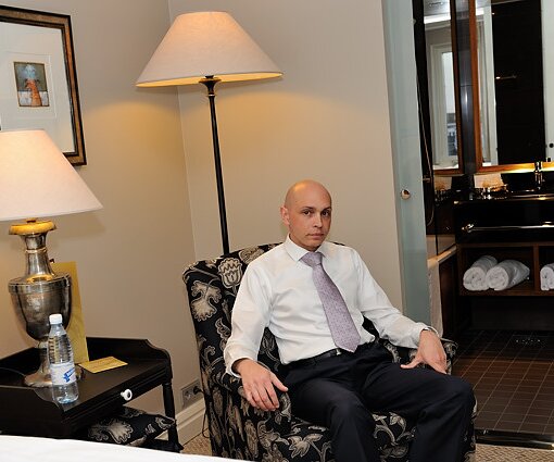 _DSC0092 Markos in the hotel room at Hotel Haven.
