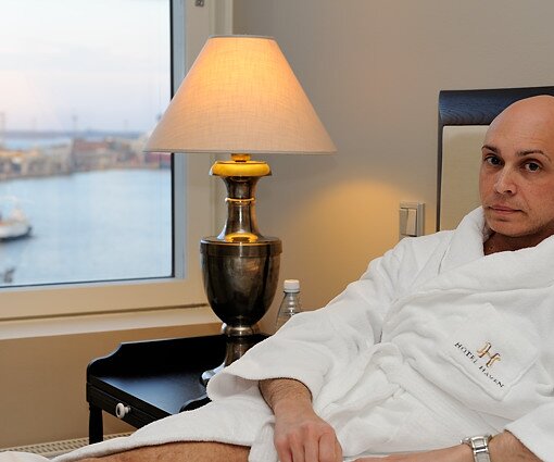 _DSC0106 Markos in the hotel room at Hotel Haven.