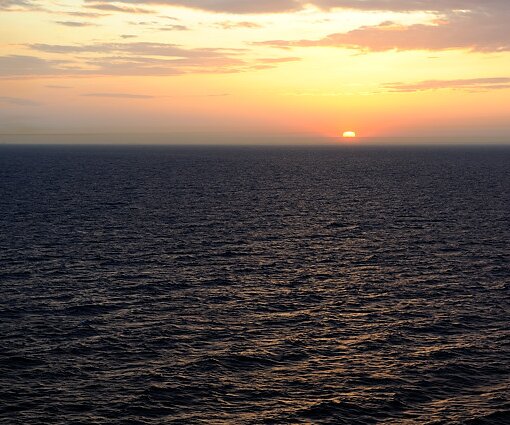 _DSC0100 View of the sunset from Silja Serenade.