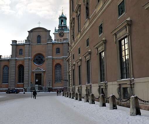 _DSC0007 By the Royal Palace.