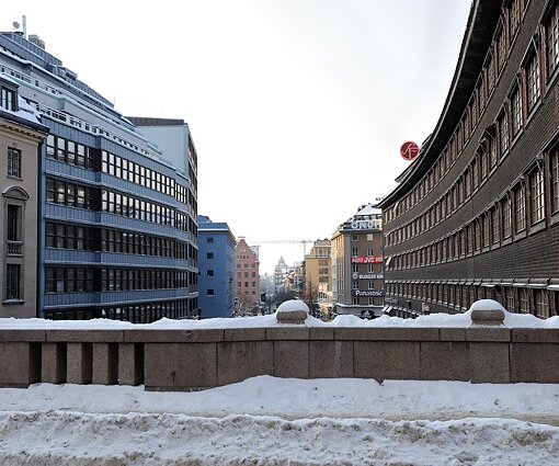 _DSC0015 View from a bridge above Kungsgatan.