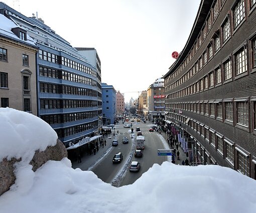 _DSC0017 View from a bridge above Kungsgatan.