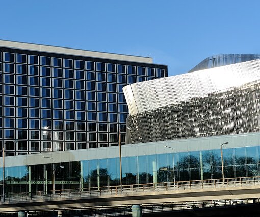 _DSC0038 Stockholm Waterfront building and Congress Center.