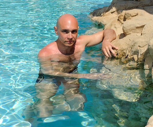 _DSC0004_1 Markos in the pool at Capo Bay.