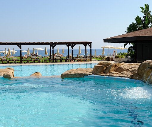 _DSC0003 The pool at Capo Bay with the pool bar to the right.