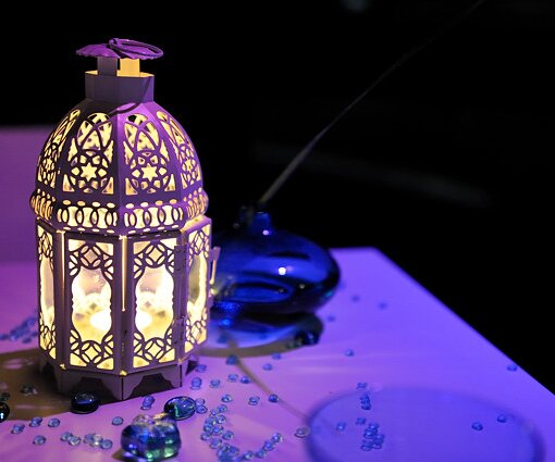 _DSC0070 Lantern on the table at the Guru bar and restaurant.