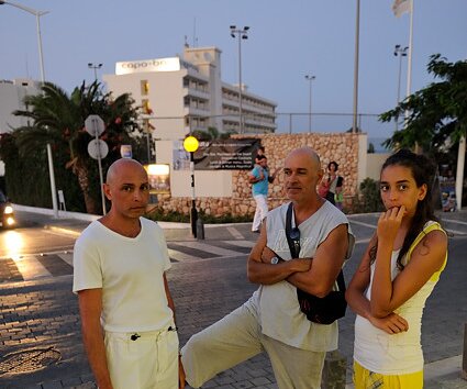 _DSC0009 Markos, Nicos and Ingrid in Protaras.