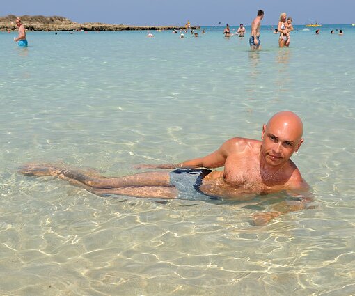 _DSC0085 Markos in the sea at Fig Tree Bay.