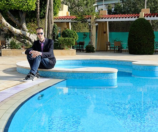 _DSC0004 Arto by the pool at Curium Palace Hotel.