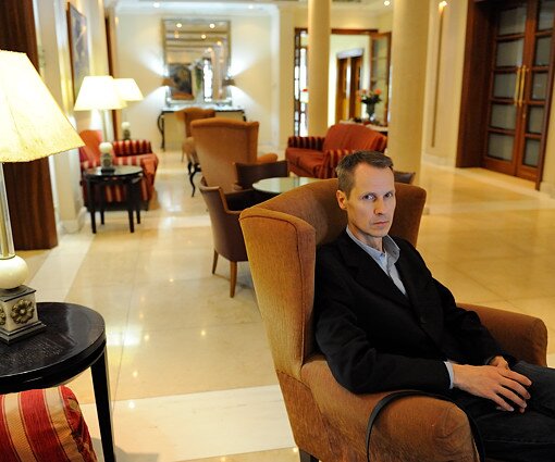 _DSC0027 Arto in the lobby at Curium Palace Hotel.