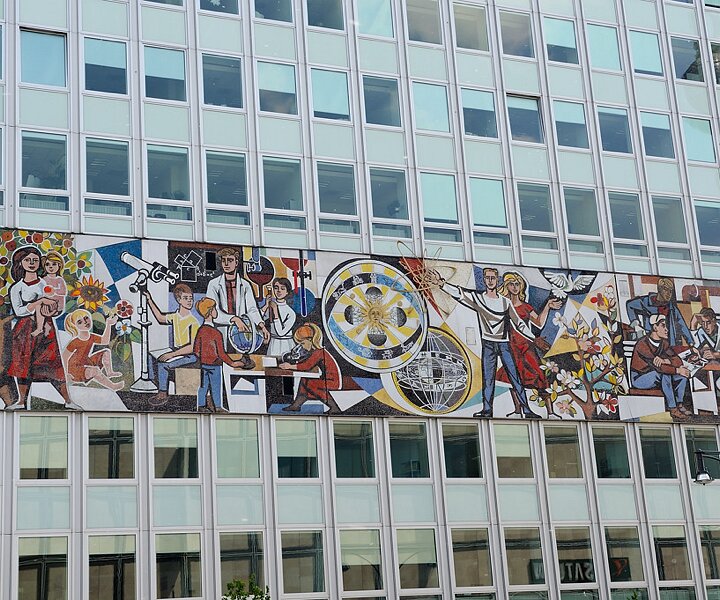 _DSC0089 Building facade.
