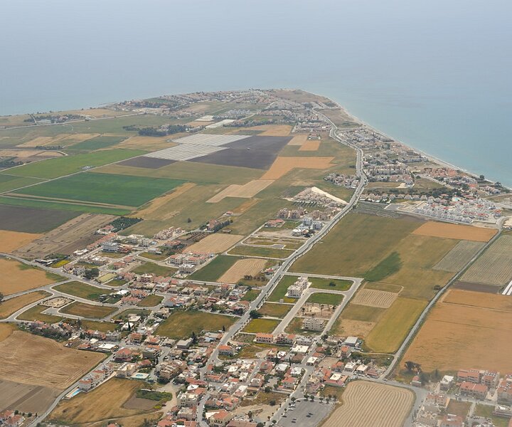 _DSC0024 Approaching Larnaca.