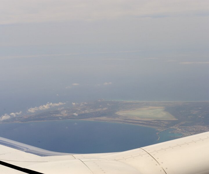 _DSC0020 Leaving Cyprus, flying over Limassol (view of Akrotiri).
