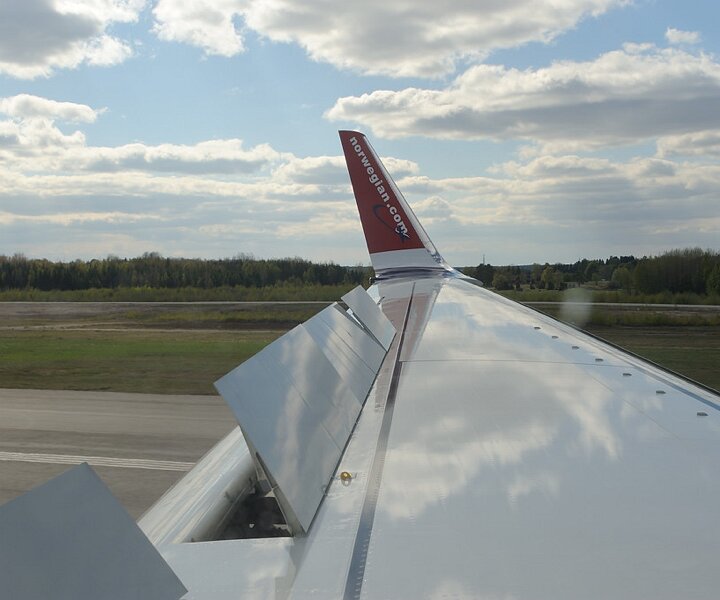 _DSC0053 Landing at Arlanda airport in Stockholm.