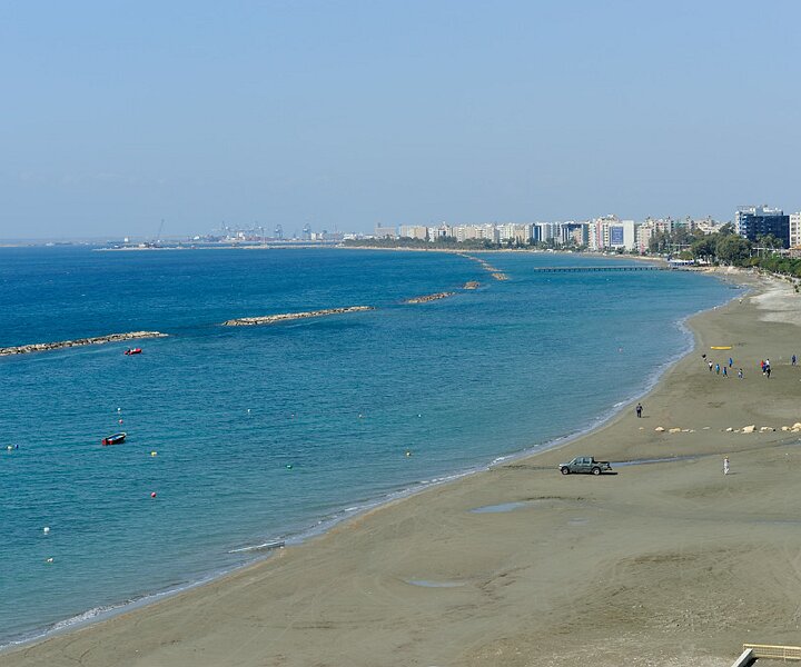 _DSC0010 View from the hotel room in Limassol.