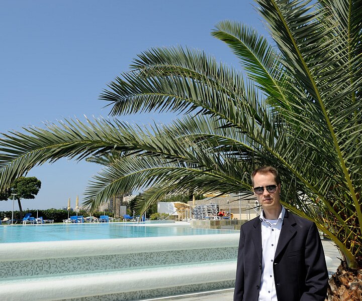_DSC0036 Arto by the pool at the hotel in Limassol.
