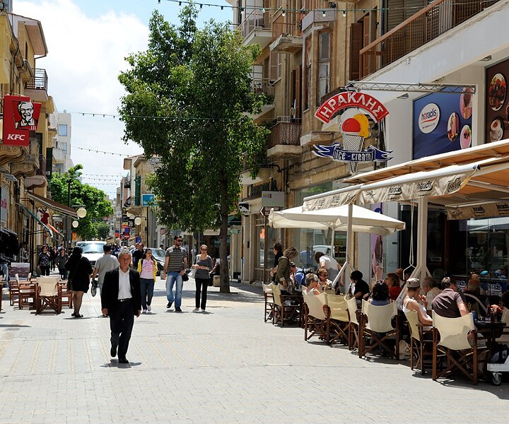 _DSC0033 Ledra Street in Nicosia.