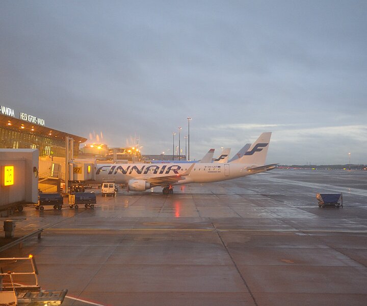 _DSC0009 At the gate at Helsinki airport.