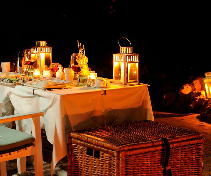 _DSC0114 An exclusively private dinner for two on the beach.