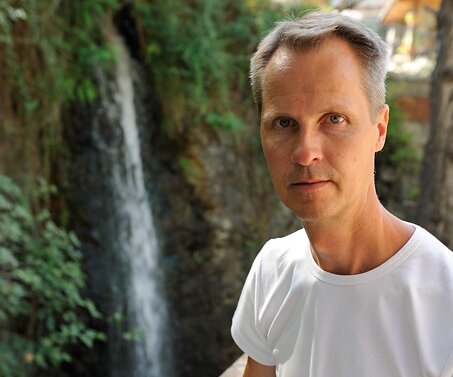 _DSC0007 Arto by the waterfall in Kakopetria.