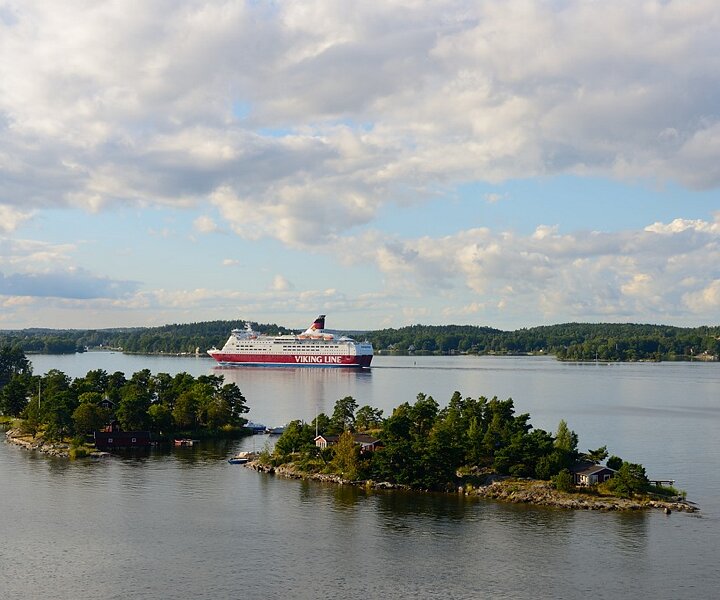 _DSC0034 View of a Viking Line ship in the Stockholm archipelago.