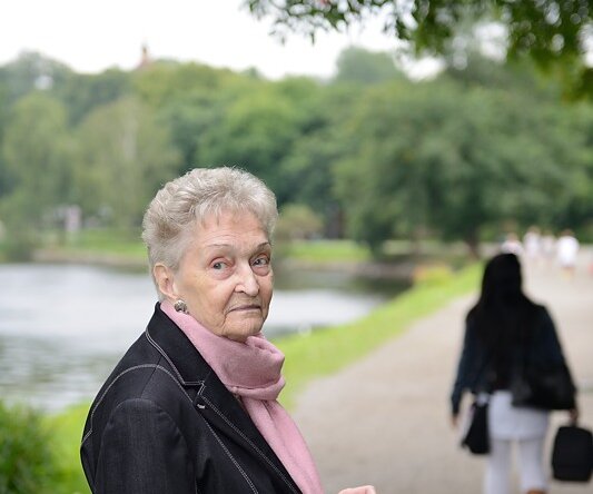 _DSC0012 Mum at Djurgården in Stockholm.