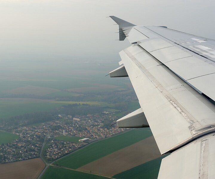 _DSC0008 Approaching Paris.