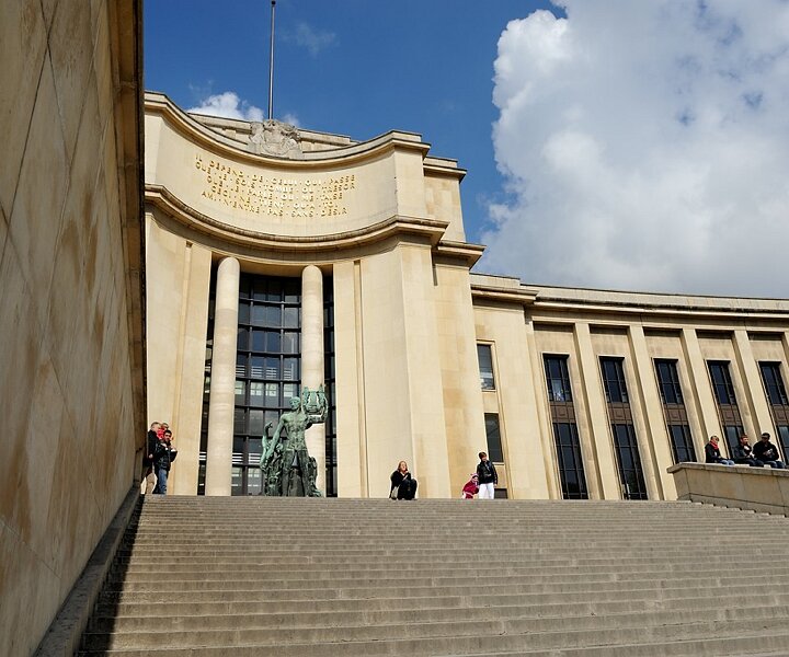 _DSC0009 The Palais de Chaillot at Trocadéro.