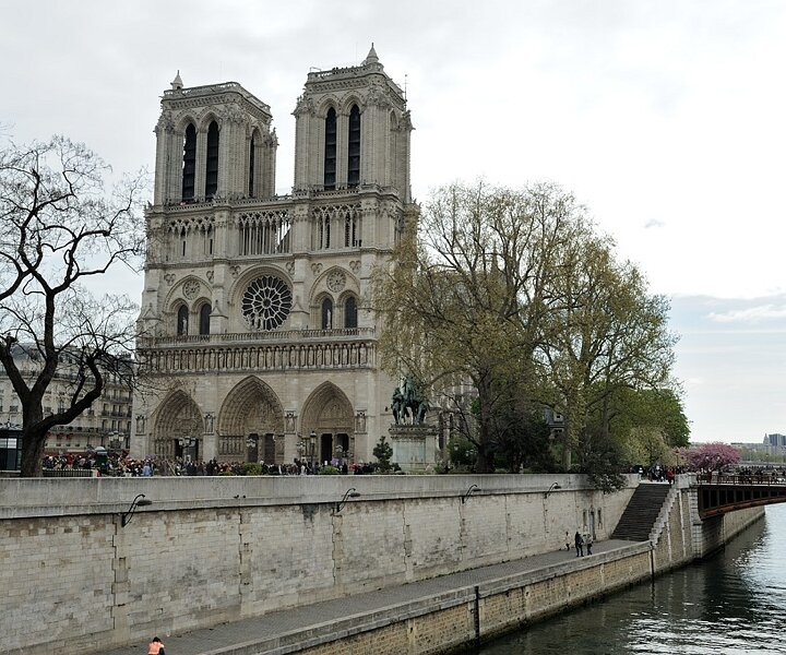 _DSC0047 Notre Dame.