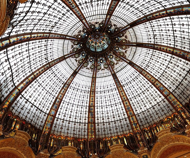 _DSC0010 The dome (coupole) at Galeries Lafayette department store.