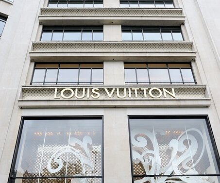 _DSC0011 Markos at the Louis Vuitton flagship store.