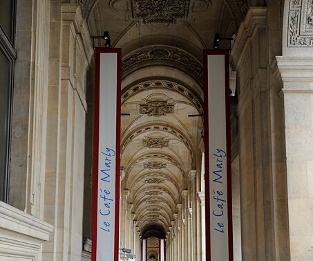 _DSC0020 Le café Marly at the Louvre.