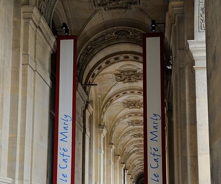 _DSC0023 Le café Marly at the Louvre.