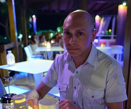 _DSC1529 Markos at Koi.