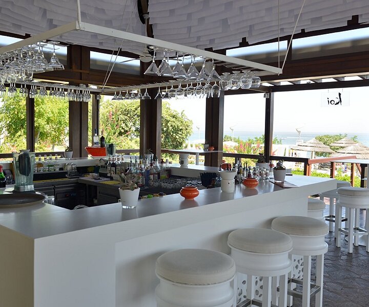_DSC0008 At Koi lounge at Capo Bay hotel .