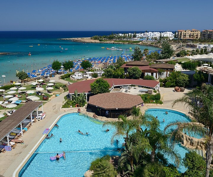 _DSC1547 View of the pool area and Fig Tree Bay at Capo Bay hotel .