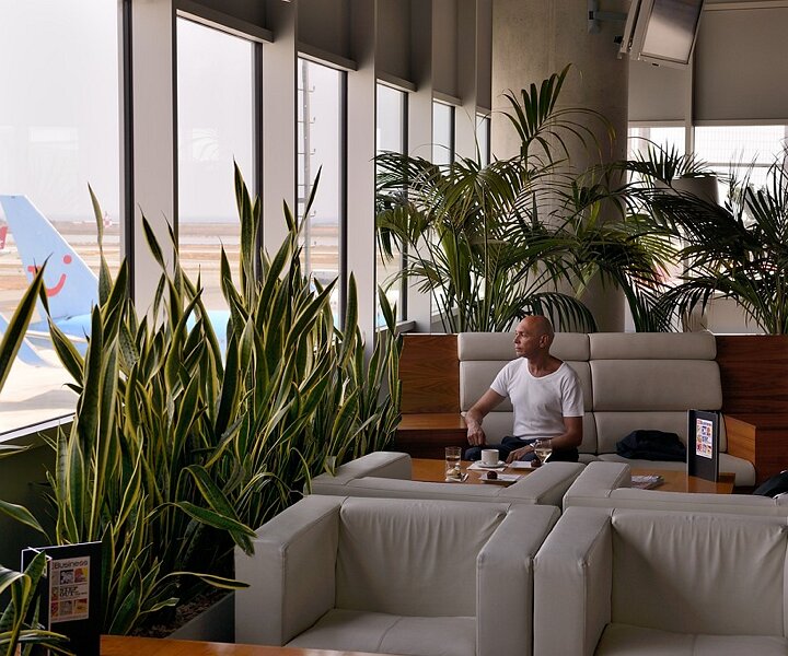 _DSC0015 Markos in the lounge at Larnaca airport.