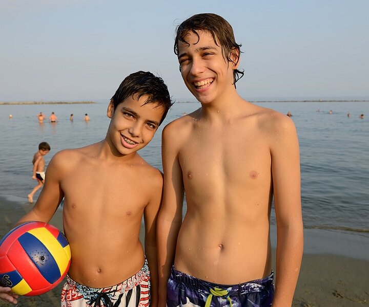 _DSC0002 Kyros and Andreas on the beach in Limassol.