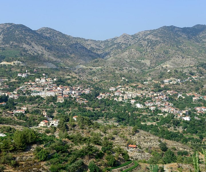 _DSC0016 View in the Troodos mountains.