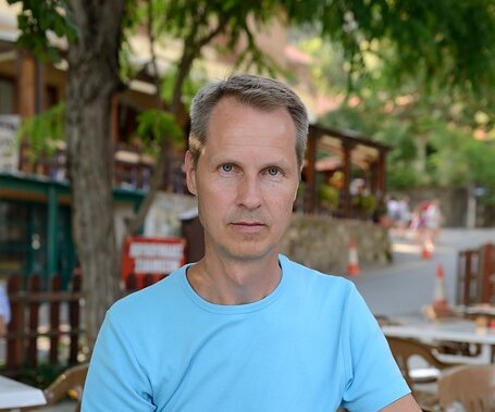 _DSC0019 Arto having loukoumades and cyprus coffee in the village of Platres.