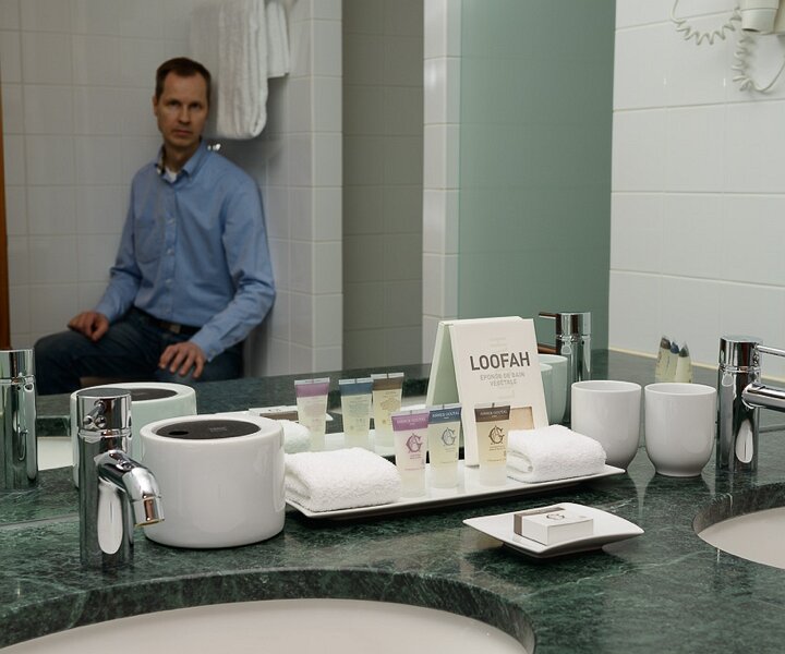 _DSC0035 In the bathroom of the hotel room.