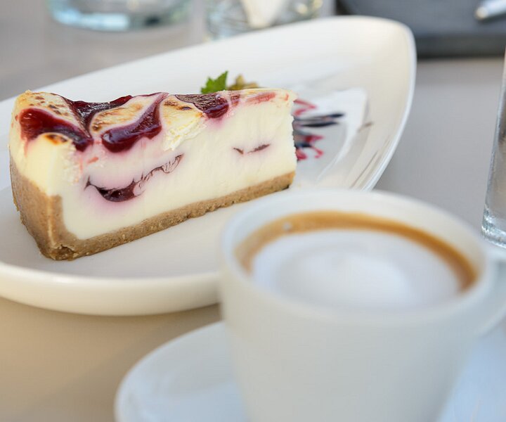 _DSC0055 Coffee and cheesecake at the hotel in Limassol.