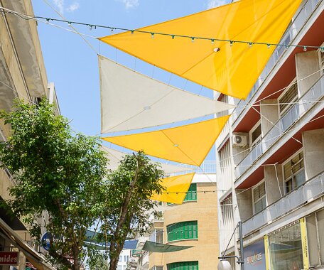 _DSC0031 Ledra street.